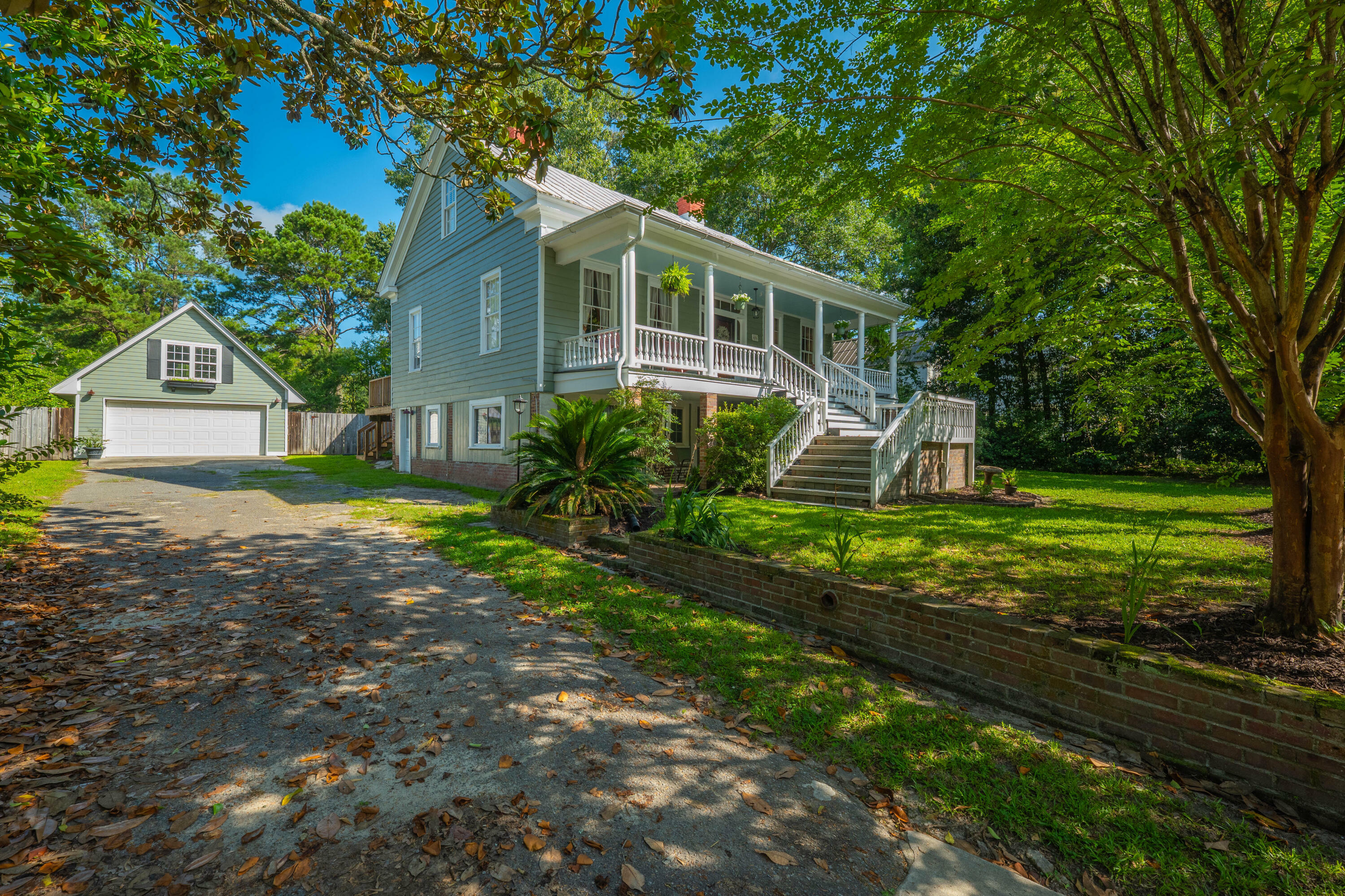 Property Photo: 406 S Gum Street SC 29483
