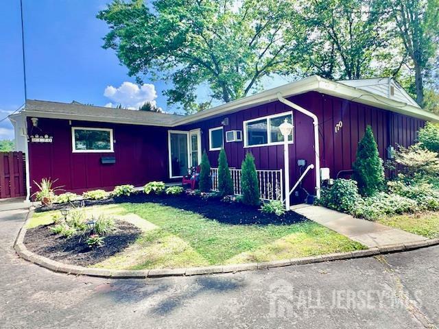 170 Burlington Avenue  Spotswood NJ 08884 photo