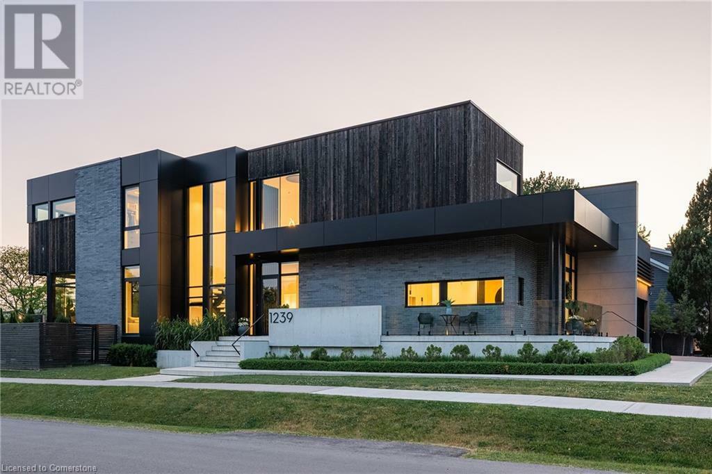 Photo de la propriété: 1239 Sedgewick Crescent ON L6L 1X5