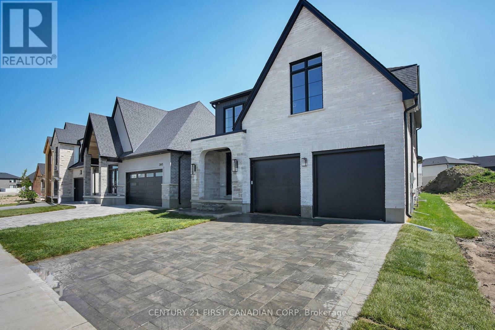 Property Photo: 3871 Big Leaf Trail ON N6P 1H5