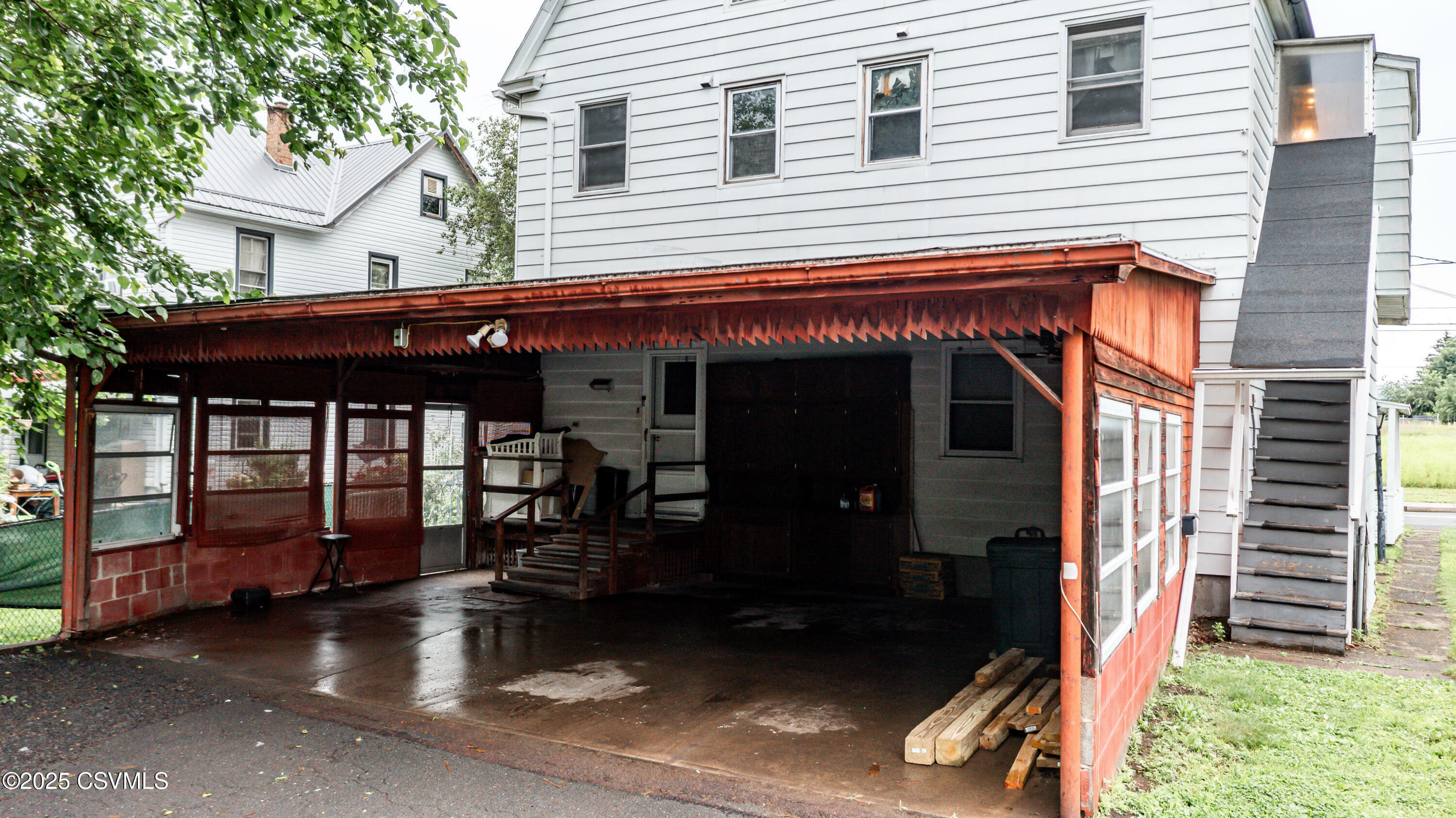Property Photo:  846-848 Orange Street  PA 18603 