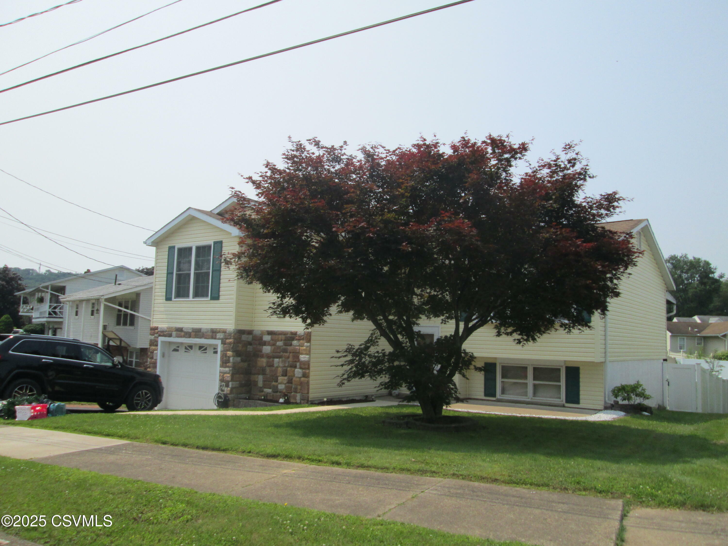 Property Photo: 223 Maple Road PA 18603