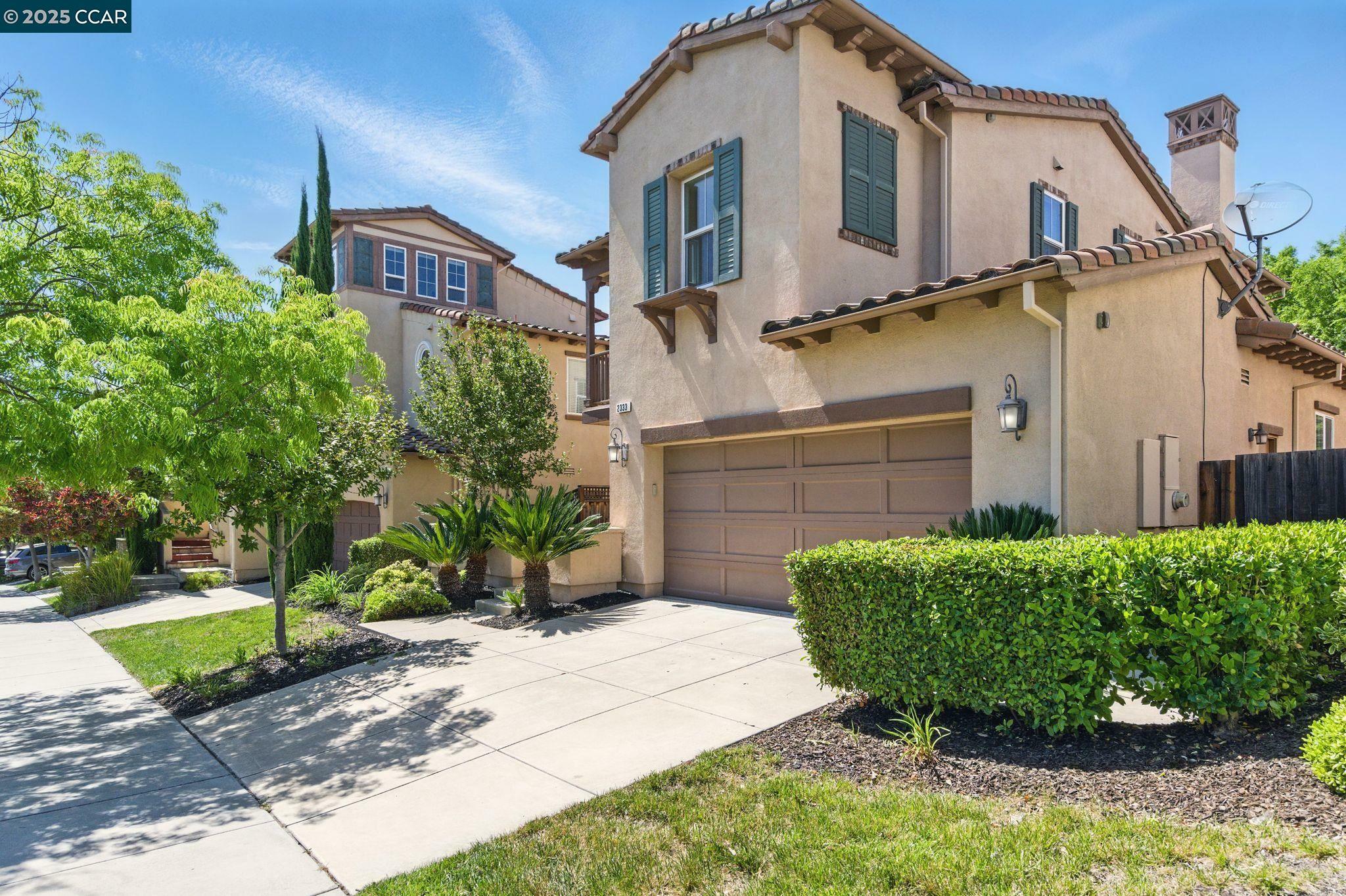 Property Photo: 2333 Capistrello Street CA 94568
