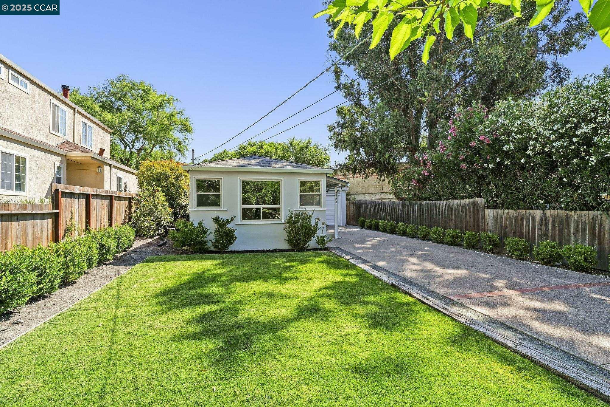 Property Photo: 2308 San Juan Ave CA 94597