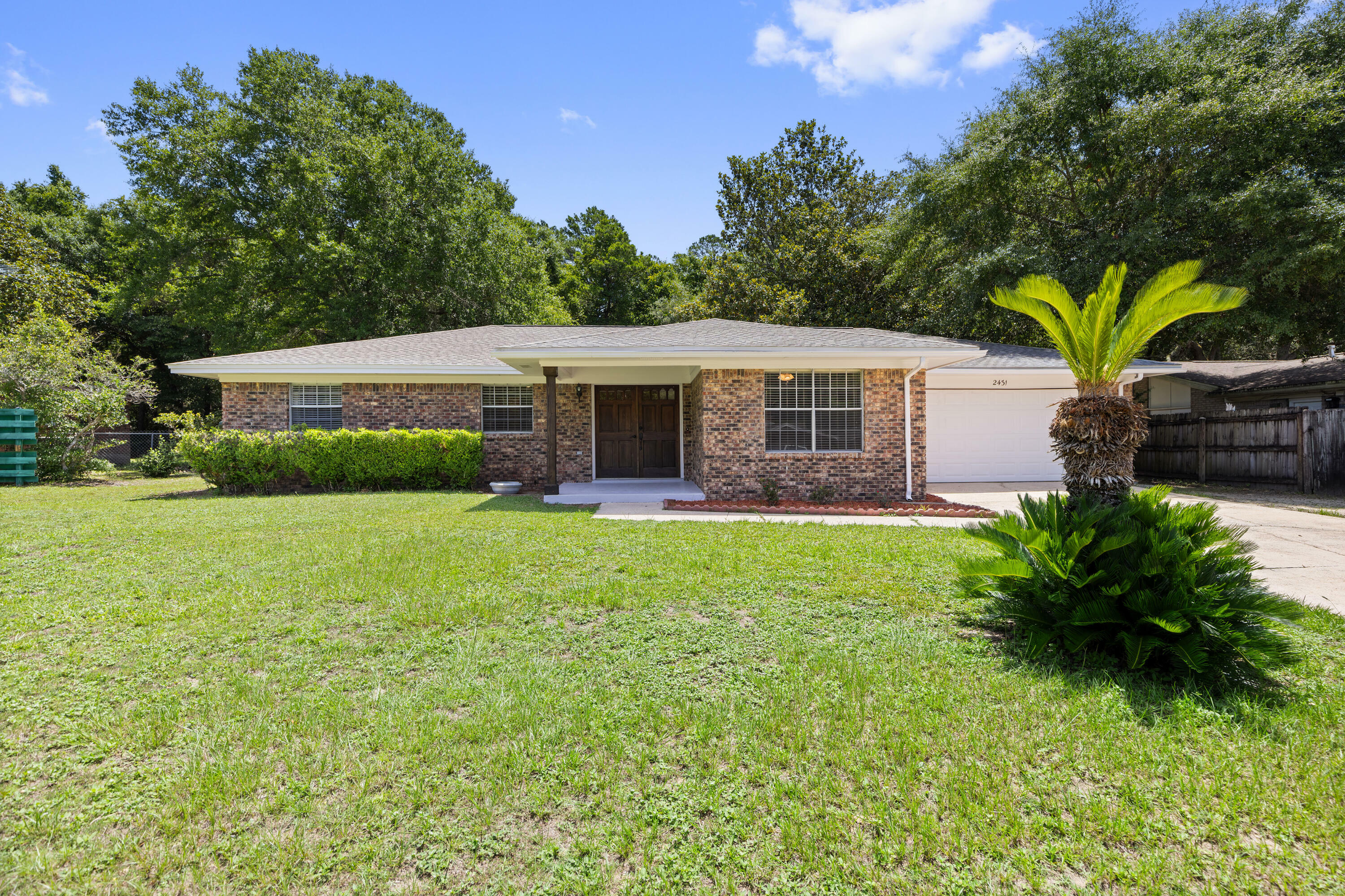 Property Photo: 2431 Roberts Drive FL 32578