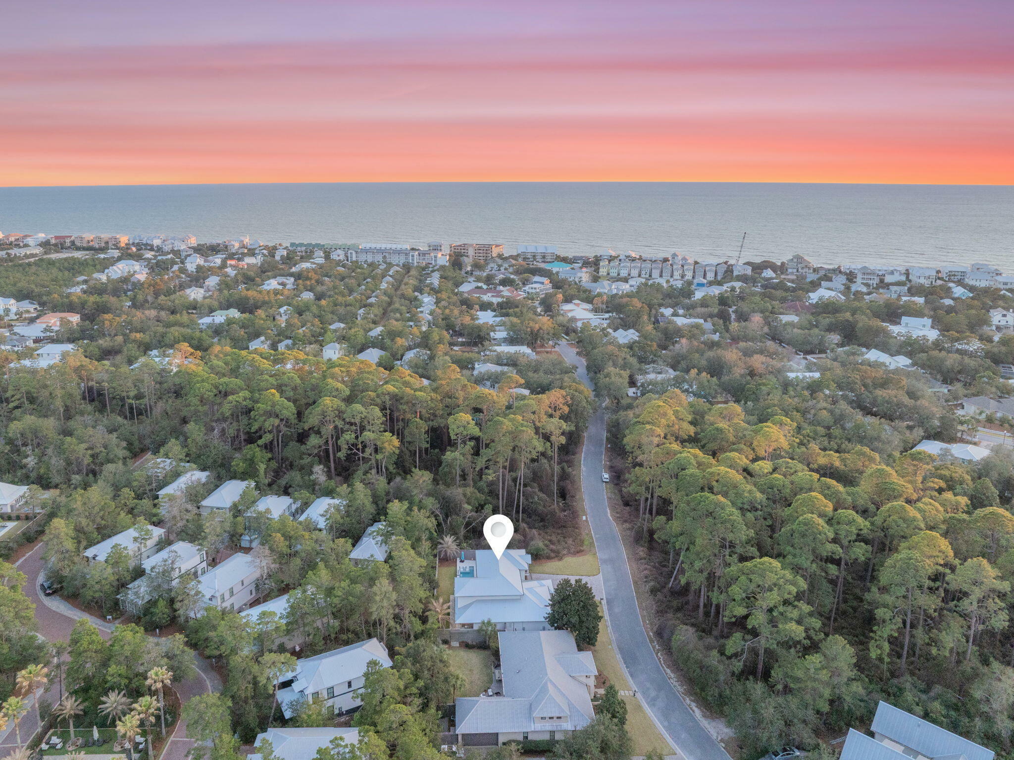 Property Photo: 290 Seabreeze Boulevard FL 32461