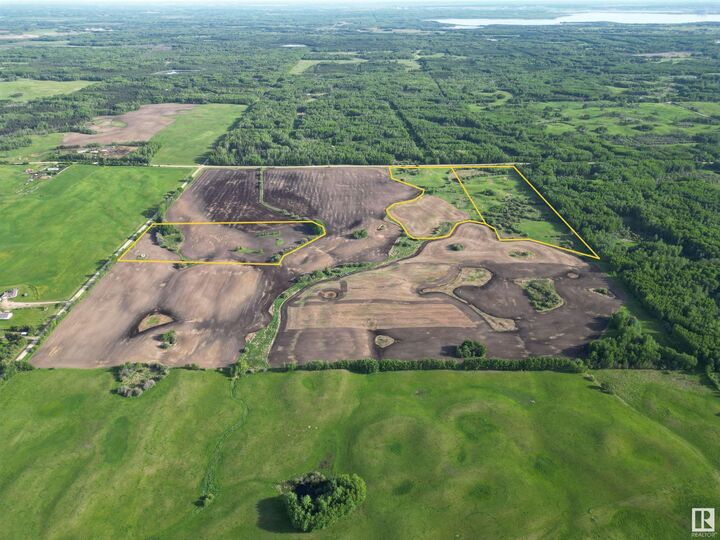 Property Photo: Twp. Rd. 540 Rge. Rd. 35 AB T0E 0A0