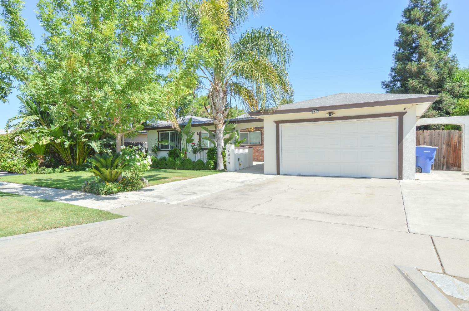 Property Photo:  4879 E San Gabriel Avenue  CA 93726 