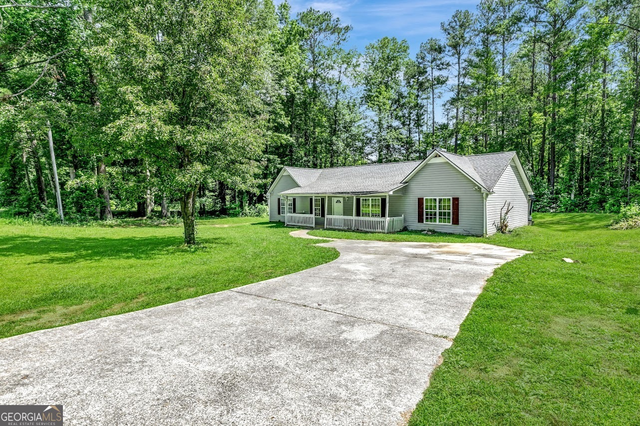 Property Photo: 1047 Mormon Church Road GA 30113