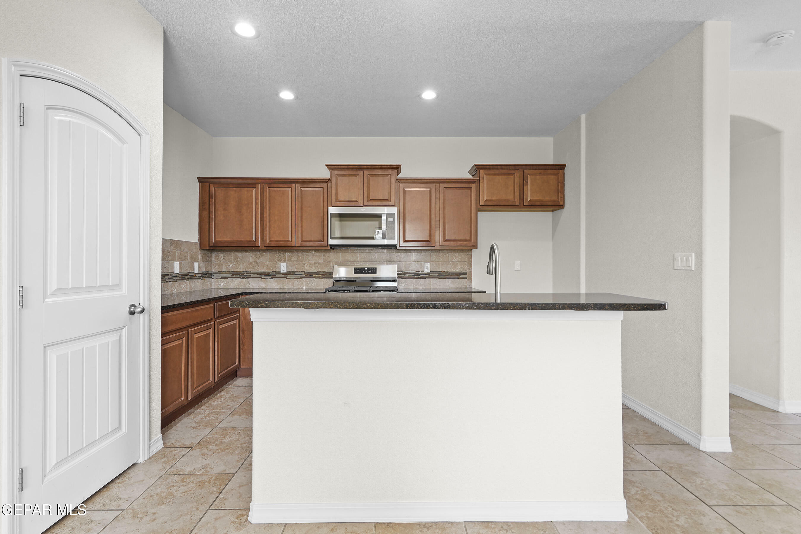 14645 Igor Kaleri Avenue  El Paso TX 79938 photo