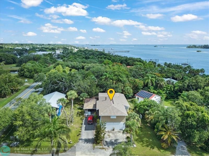 Property Photo: 6570 114th Ln FL 32958
