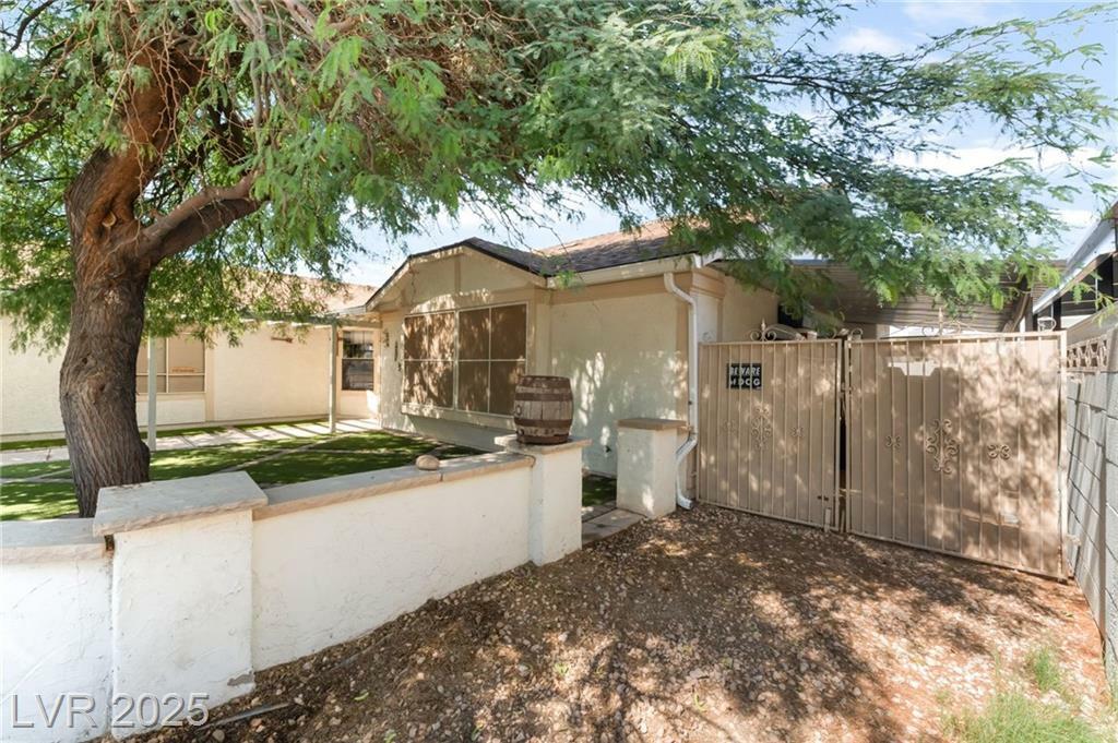 Property Photo: 1723 Candice Street NV 89156