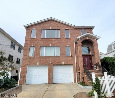 Property Photo: 81 Forest St 2 NJ 07032