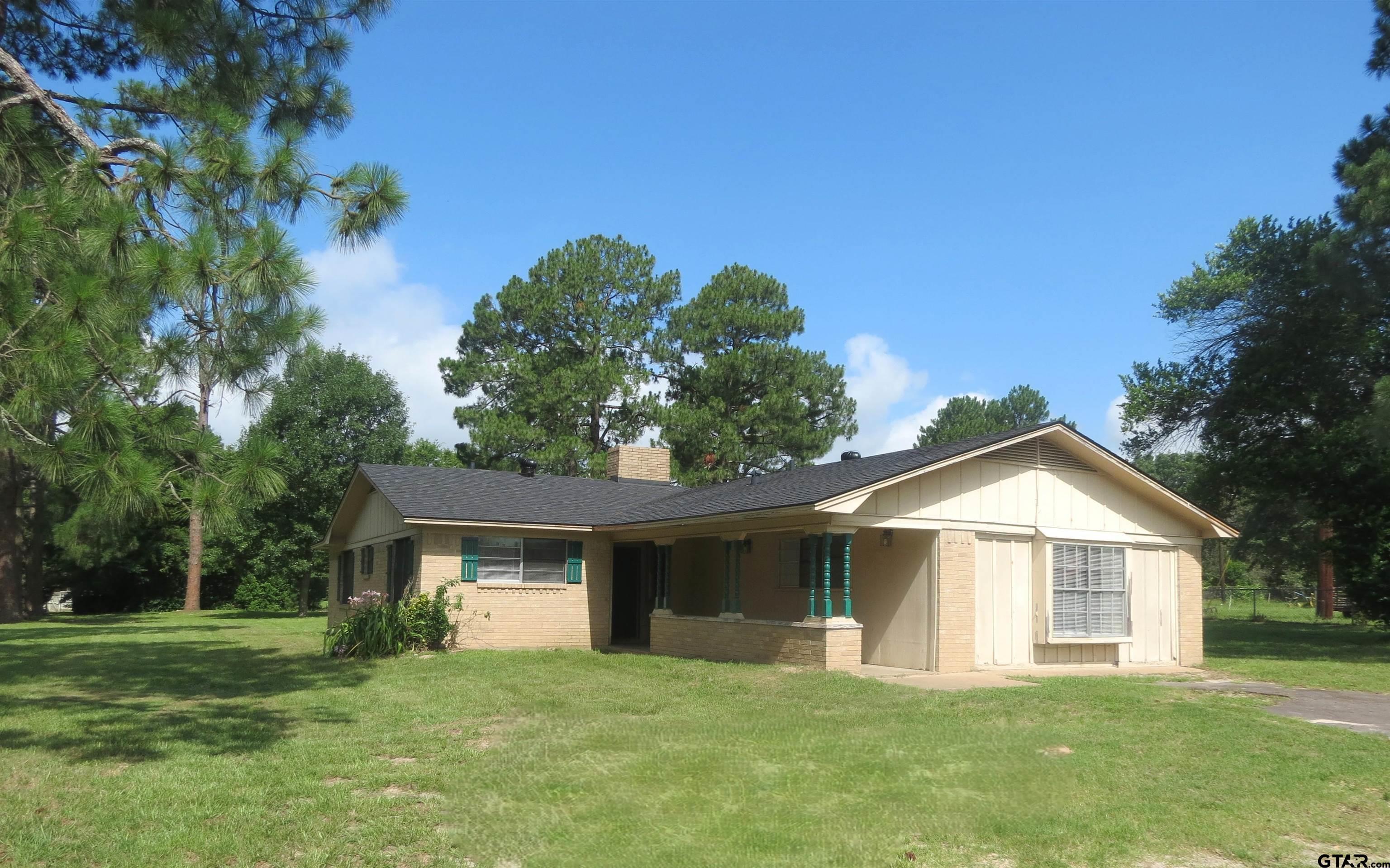 Property Photo: 113 Cr 2434 TX 75773