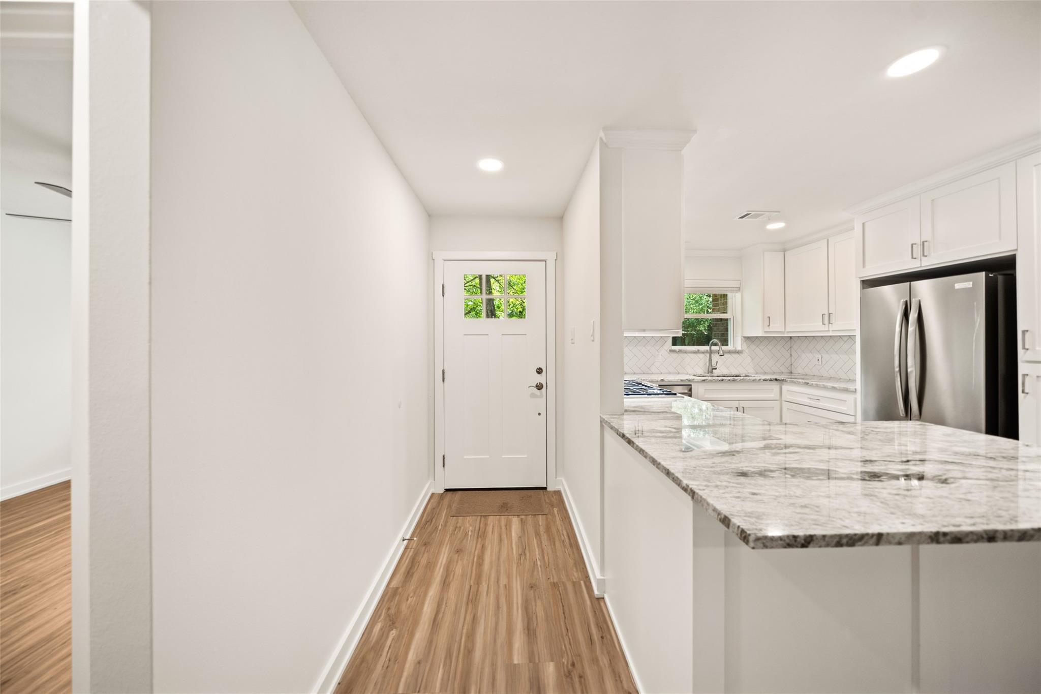 Property Photo: 18 Tulip Hill Court TX 77380