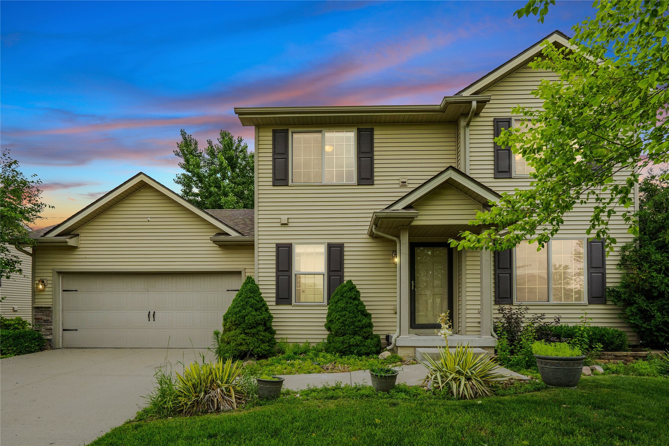 Property Photo: 16205 Monroe Court IA 50323