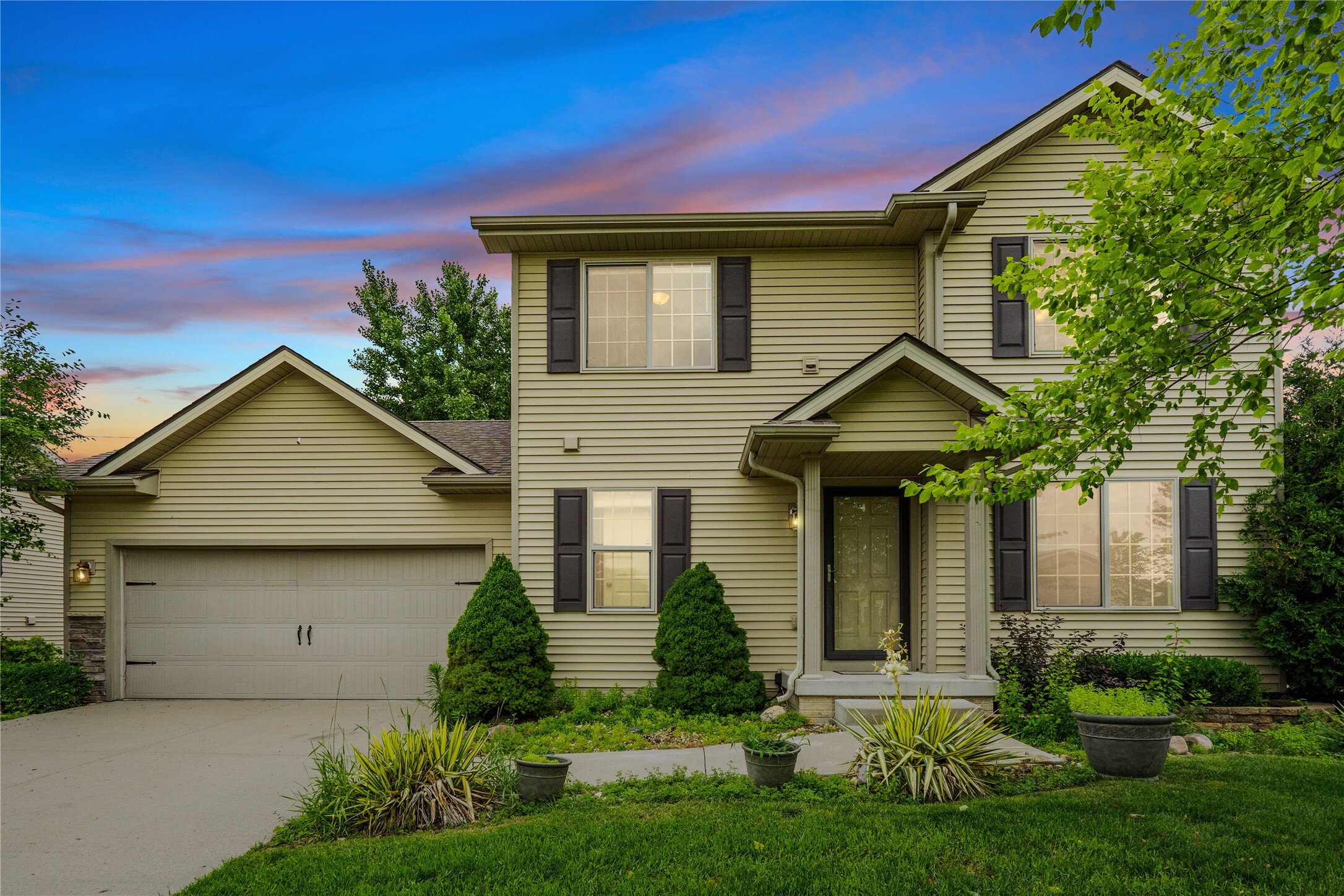 Property Photo: 16205 Monroe Court IA 50323