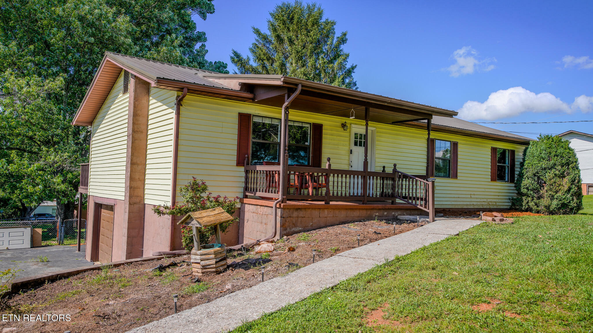 Property Photo: 1440 Ratledge Rd TN 37737