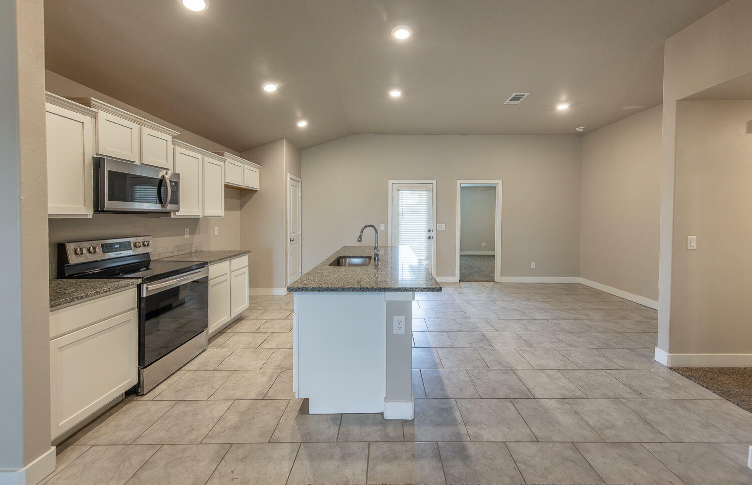 Property Photo: 7520 104th Street TX 79424