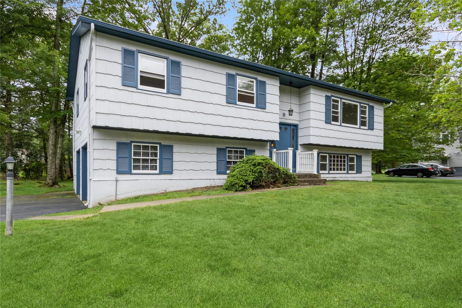 Property Photo:  9 Westlyn Drive  NY 10954 