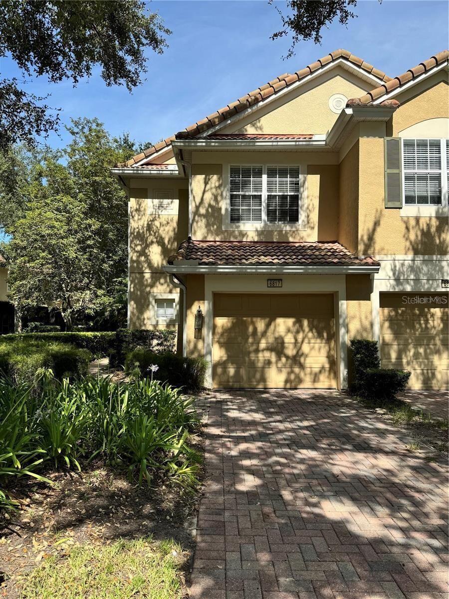 Property Photo: 6817 Slaven Drive FL 32819