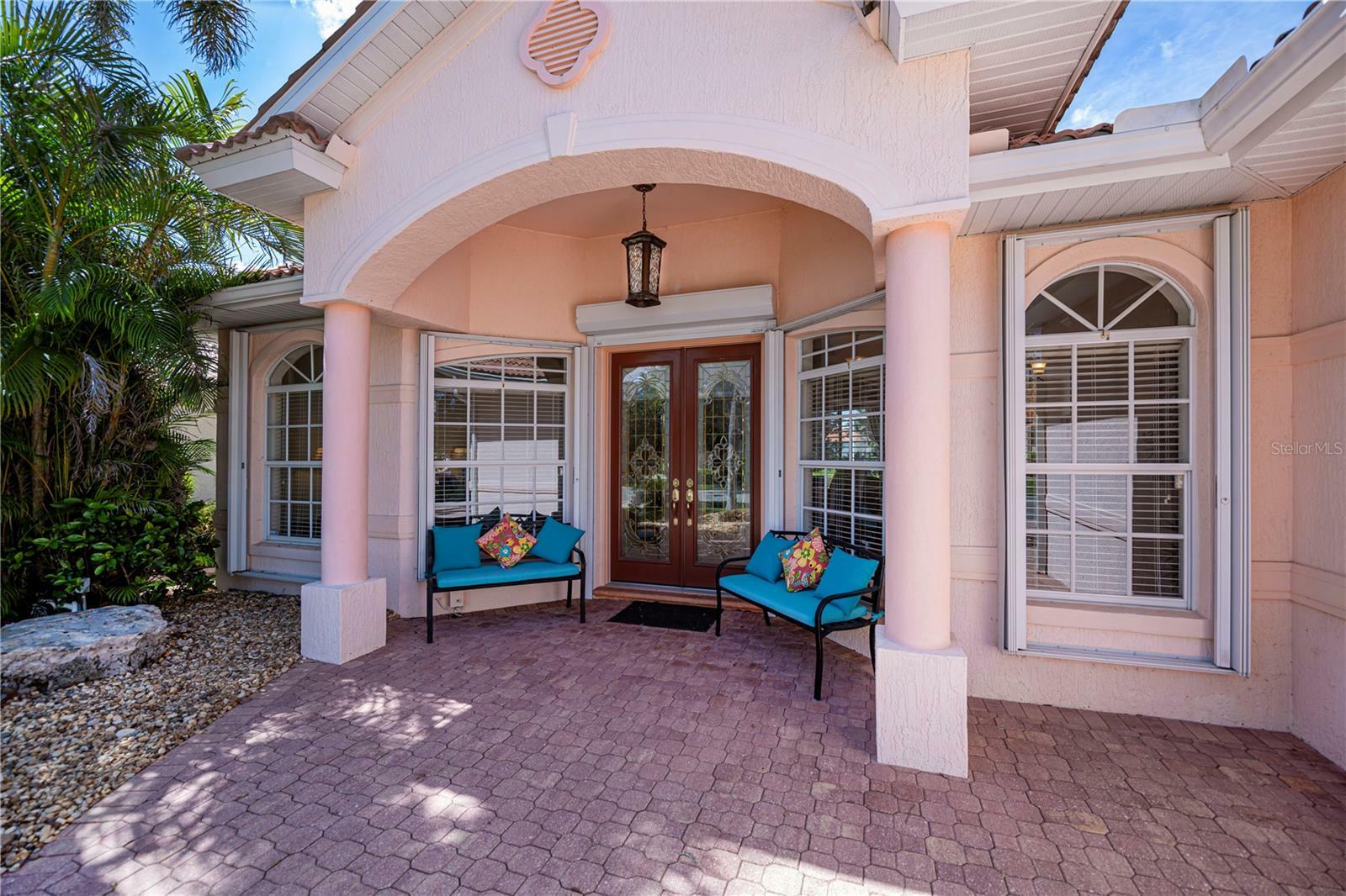 Property Photo: 4308 Via Del Santi FL 34293
