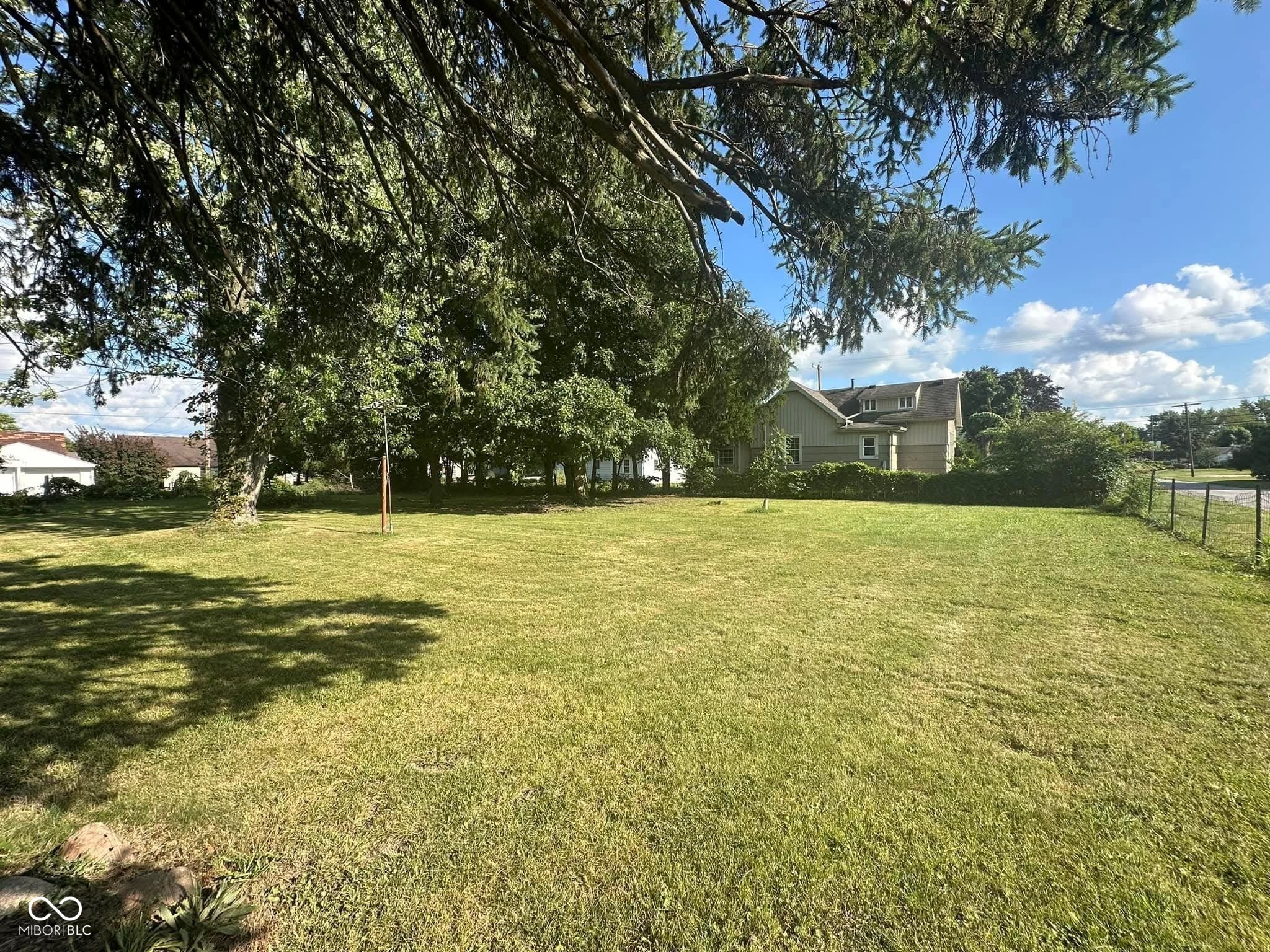 Property Photo: 817 N 12th Street IN 46036