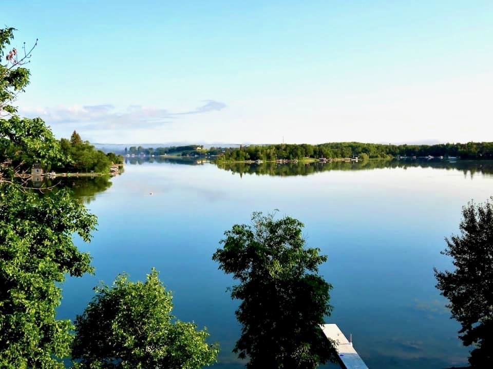 Property Photo:  178 Twin Oaks Dr Lake Metigoshe  ND 58318 