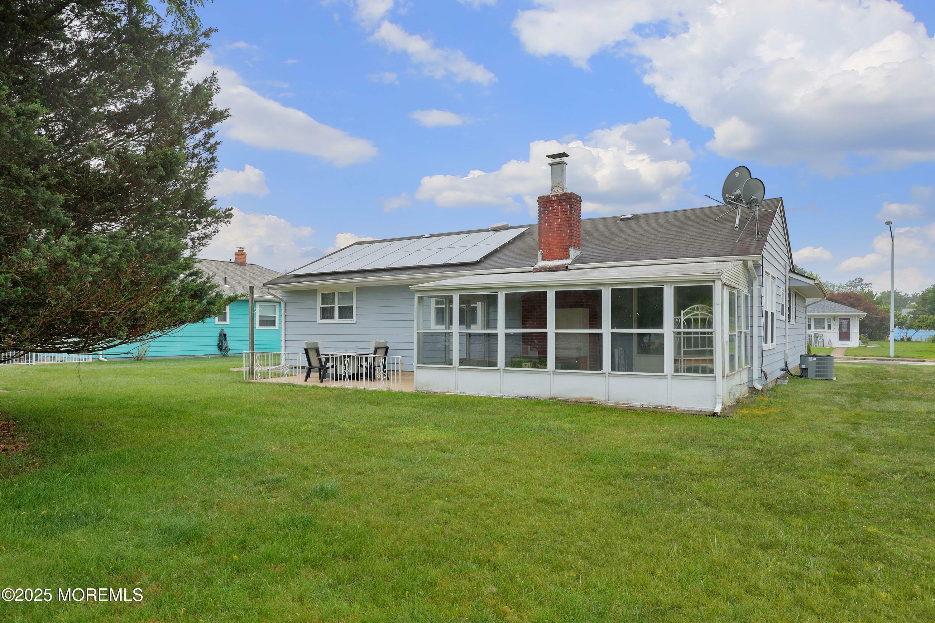 Property Photo: 88 Scarborough Place NJ 08757