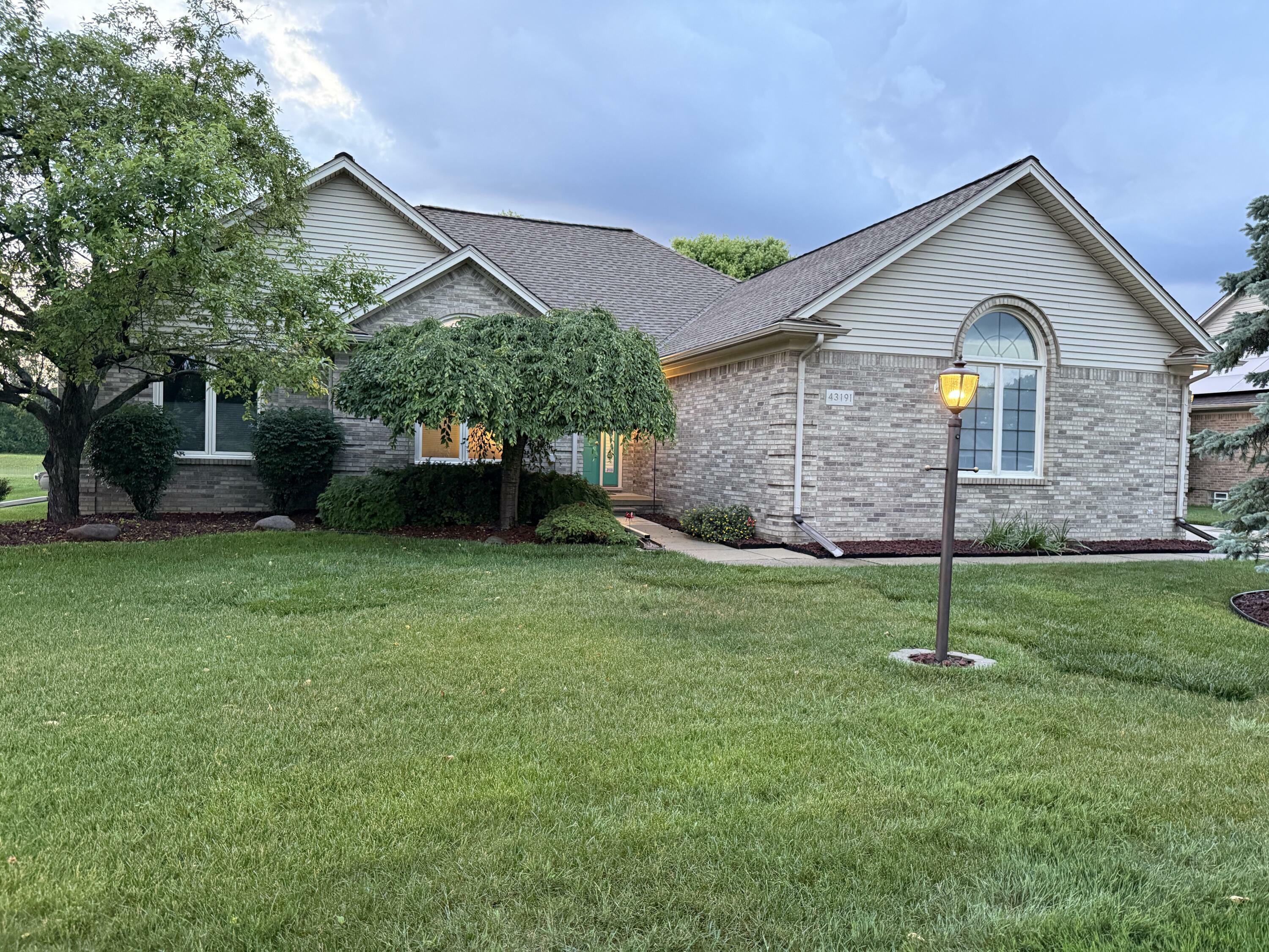 43191 Winterfield Drive  Sterling Heights MI 48314 photo