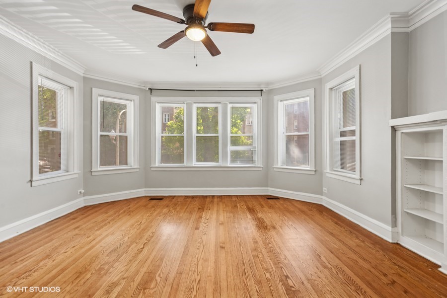 Property Photo: 7730 S Essex Avenue IL 60649