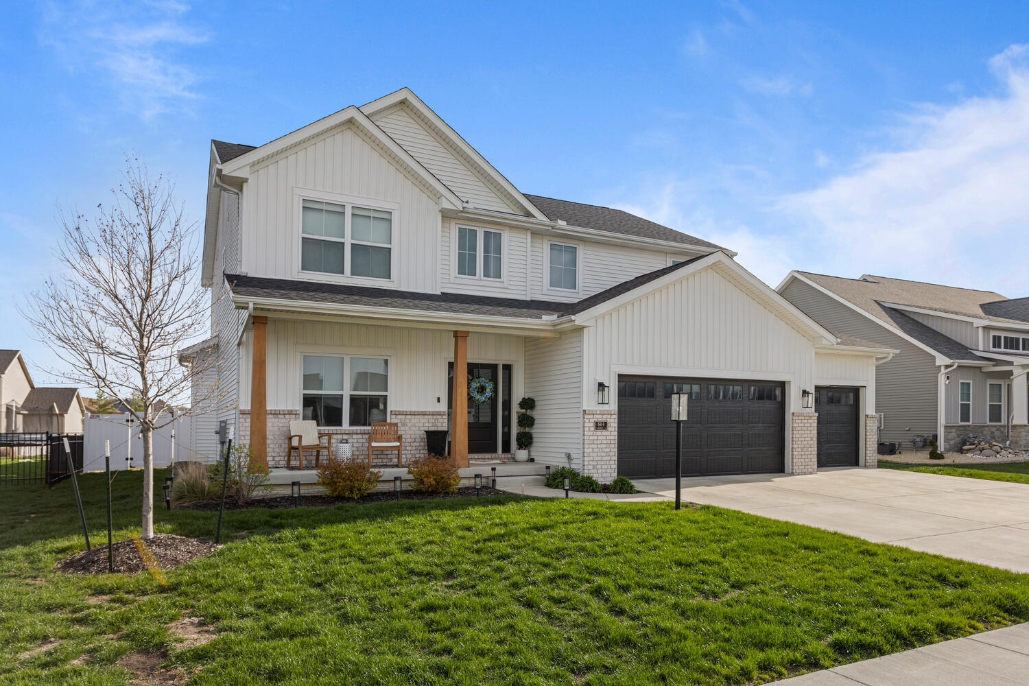 Property Photo: 504 Isabella Drive IL 61853