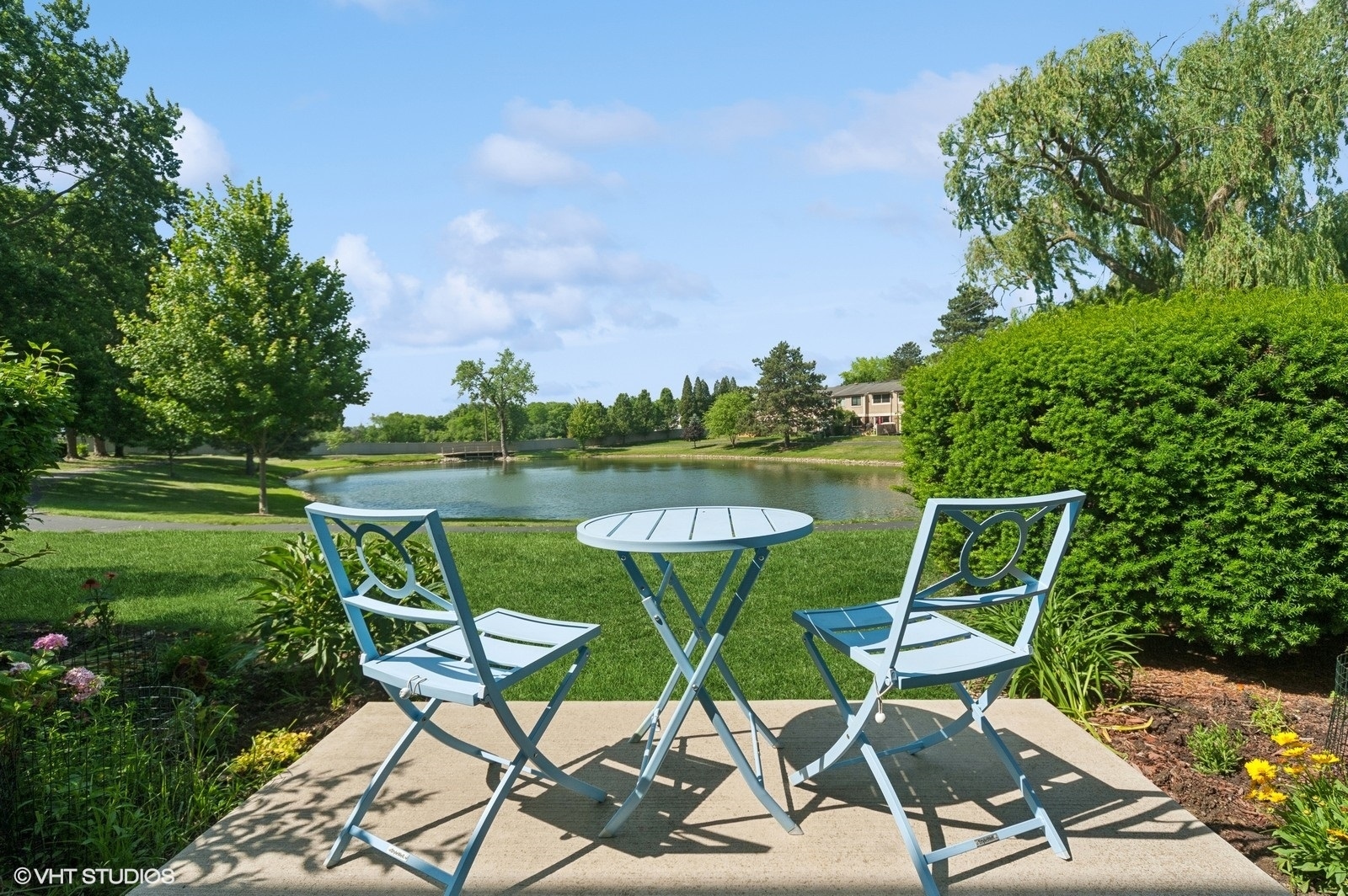 Property Photo: 336 Redwing Drive 18-3 IL 60015