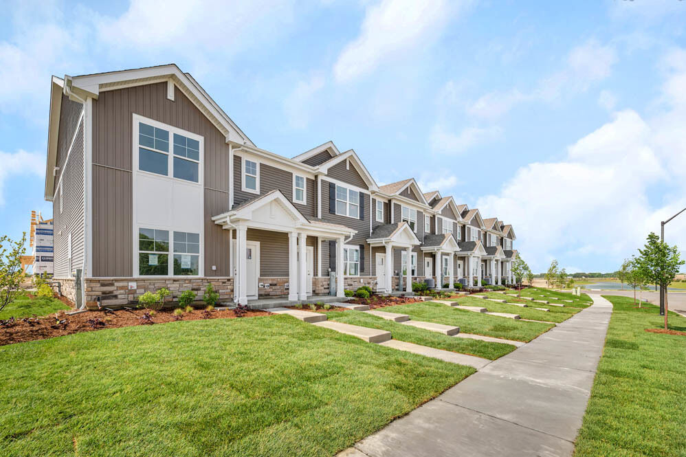 Property Photo:  2236 Barbera Drive  IL 60543 