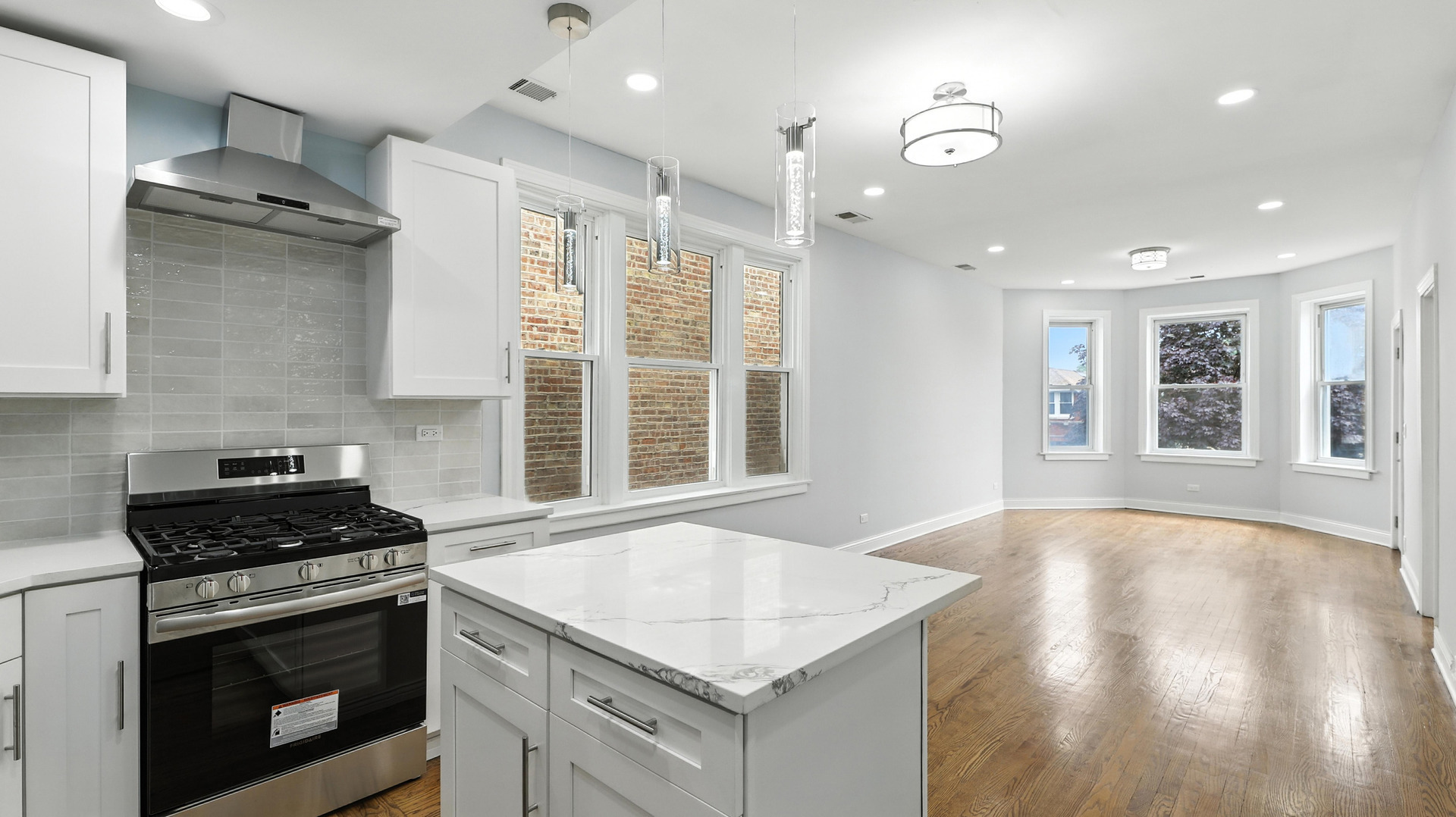 Property Photo: 5228 W 23rd Street IL 60804