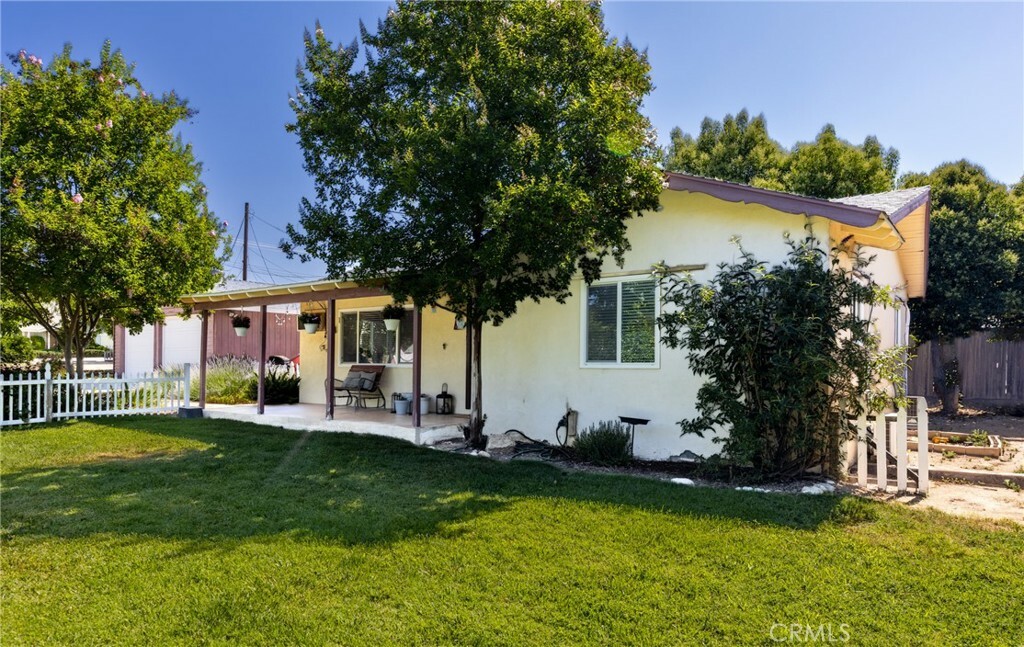 35147 Date Avenue  Yucaipa CA 92399 photo