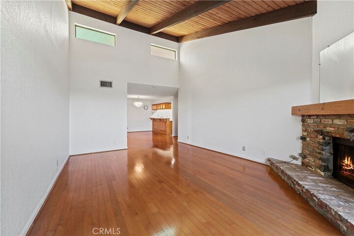 Property Photo:  465 Ivy Street 301  CA 91204 