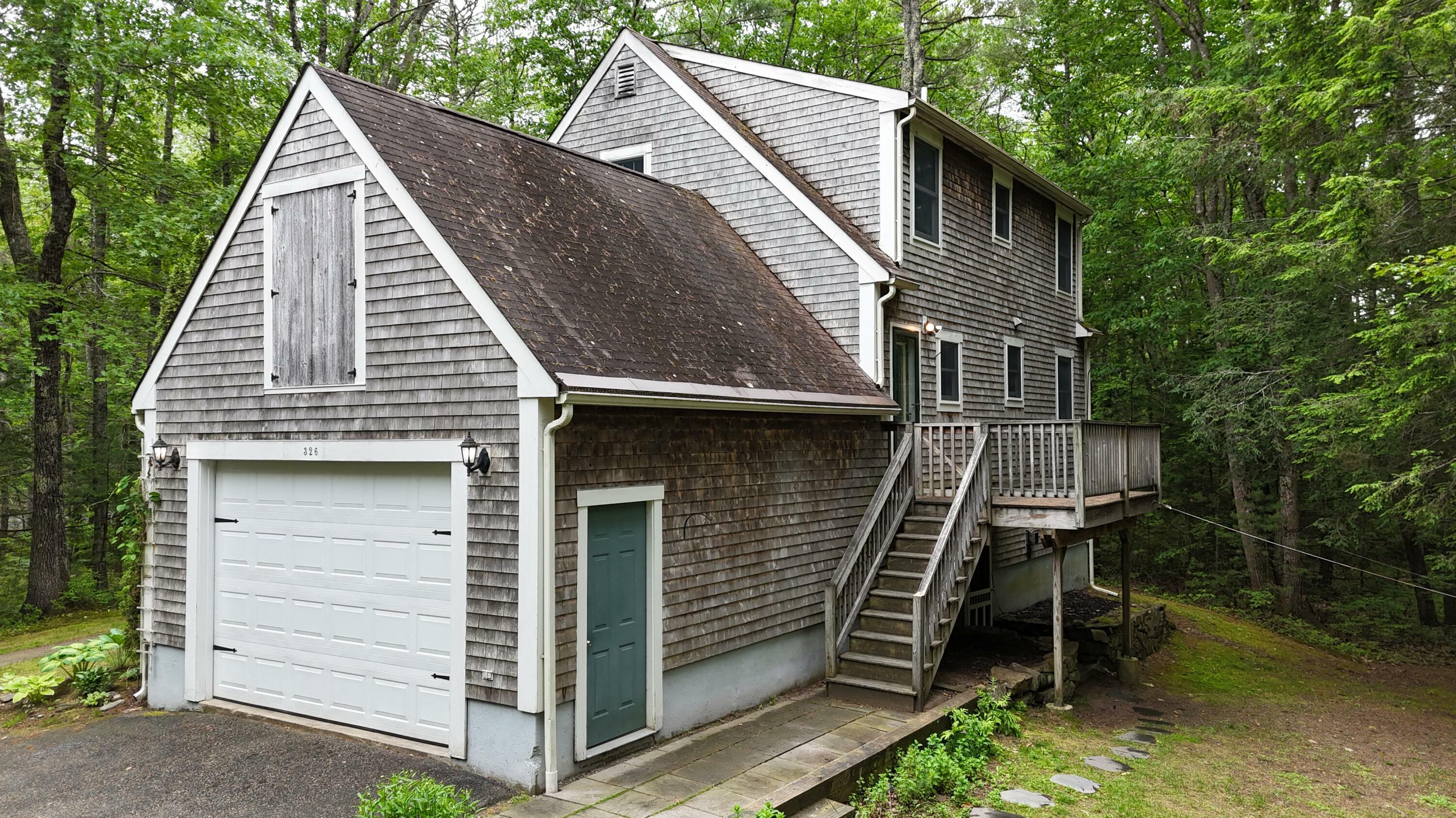 Property Photo: 326 Meetinghouse Road ME 04090