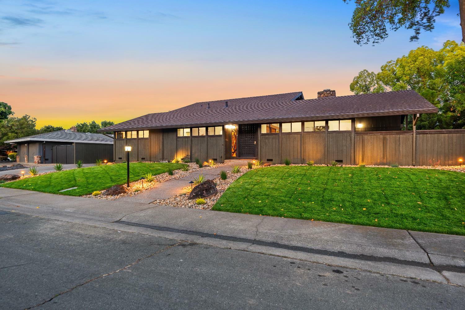 Property Photo: 1349 Gagle Way CA 95831