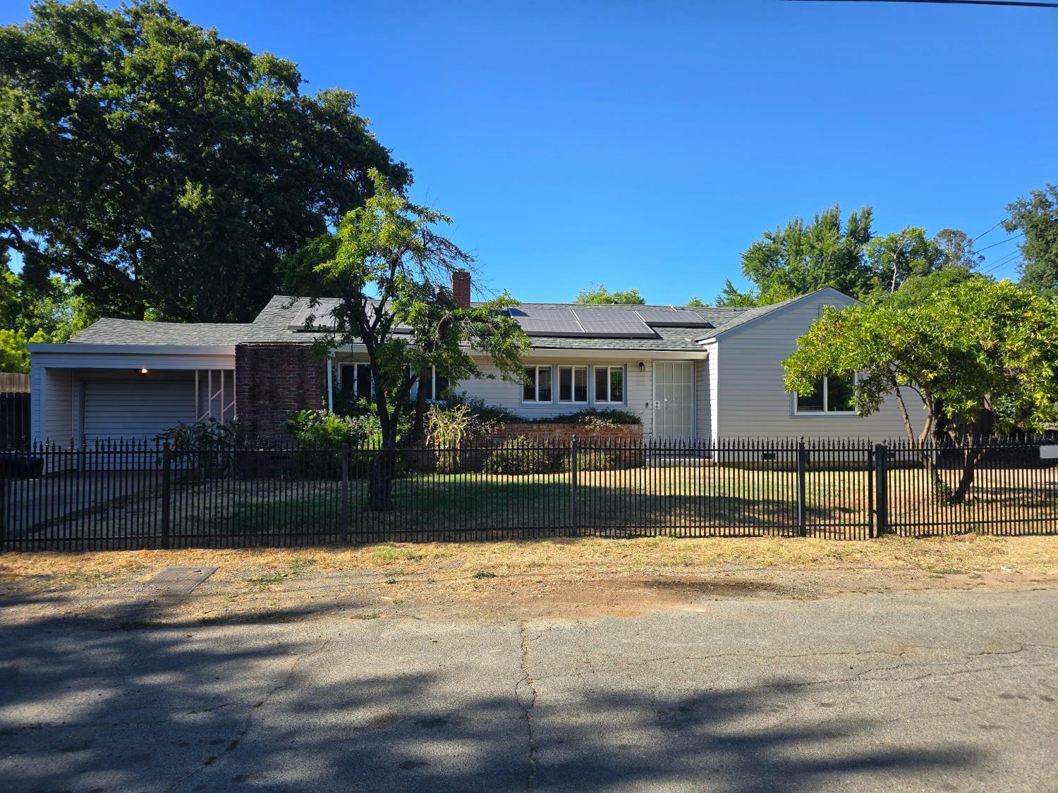 1507 Linda Vista Lane  Sacramento CA 95822 photo