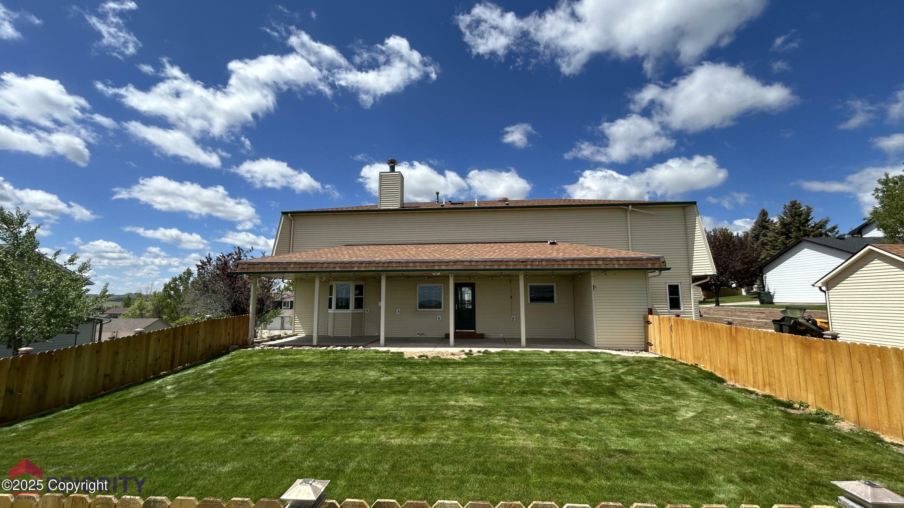 Property Photo:  2417 Hillcrest Dr -  WY 82718 