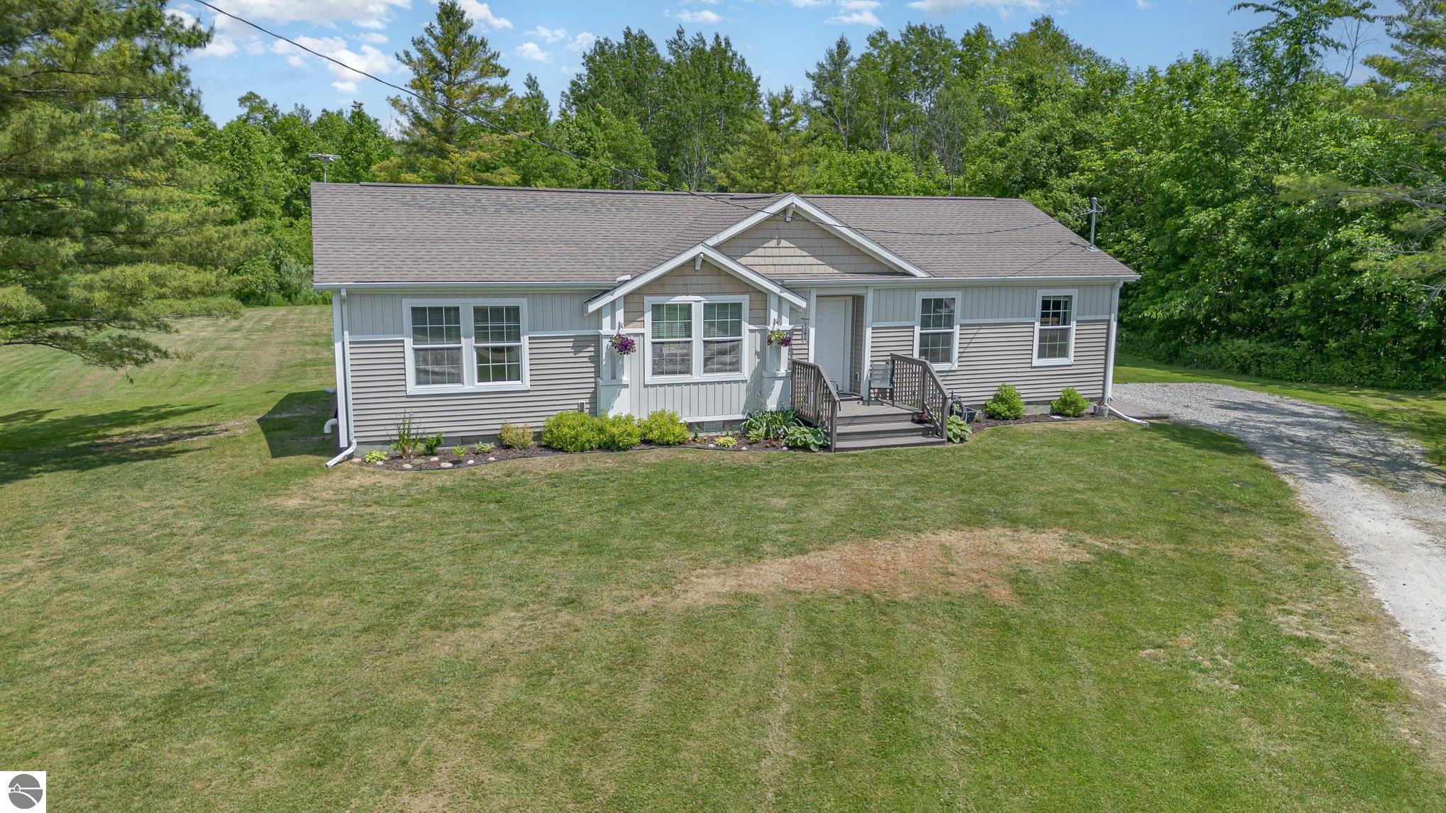 Property Photo: 1144 Alabaster Road MI 48763