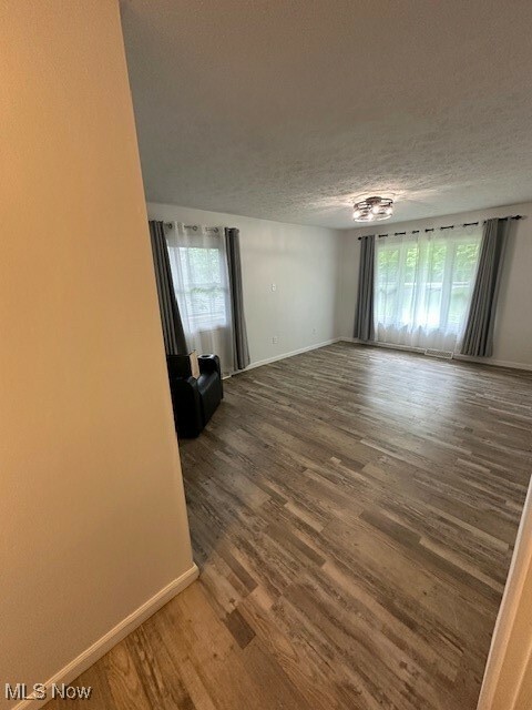 Property Photo: 640 N Lake Street OH 44057