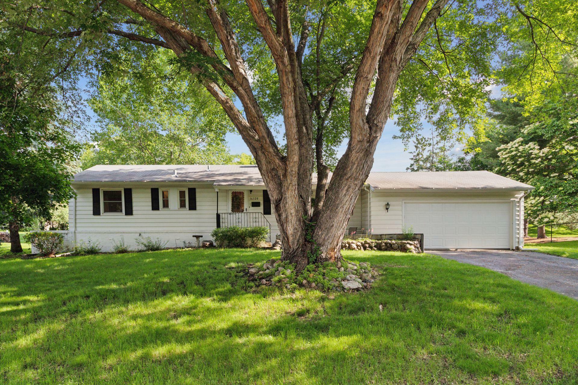 Property Photo: 16320 Devon Drive MN 55345