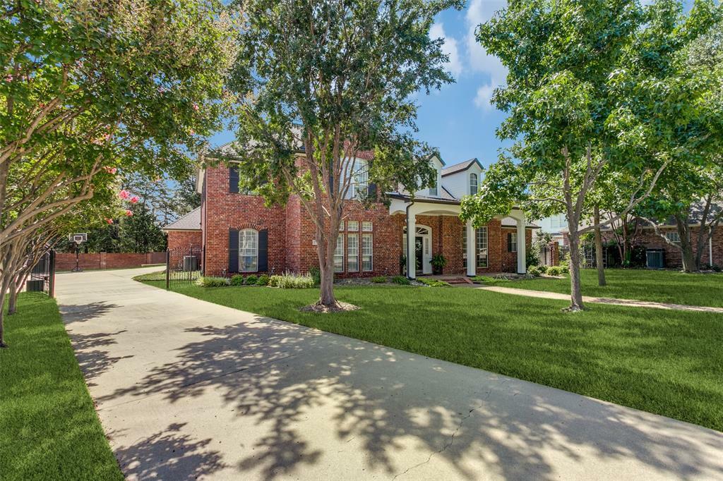 Property Photo: 1309 McCrae Trail TX 76092