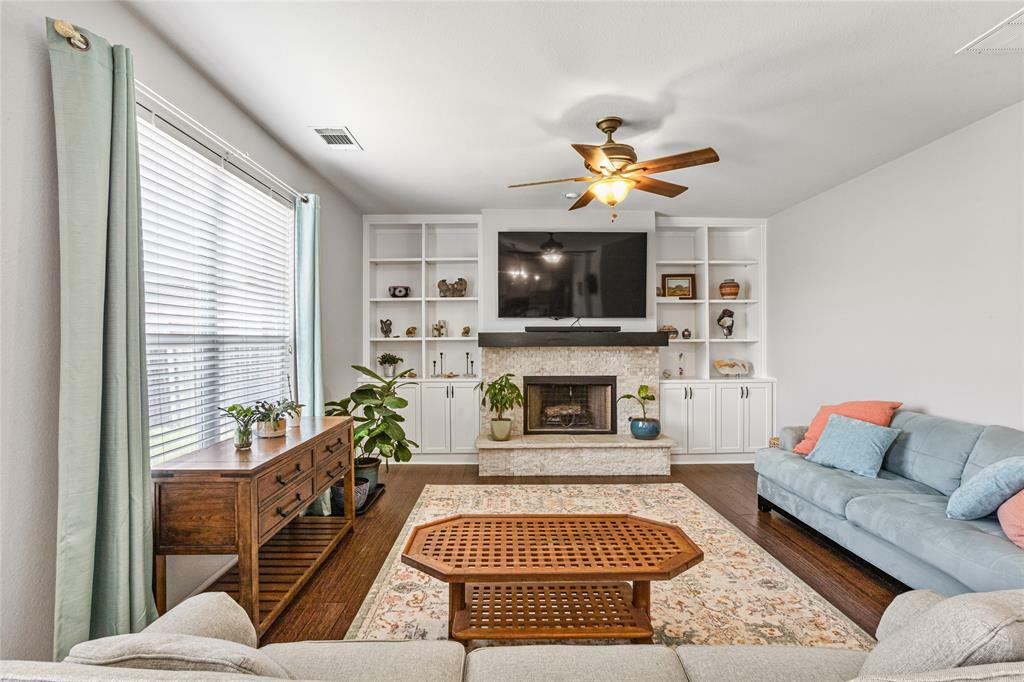 Property Photo: 485 Hunters Ridge Drive TX 75454