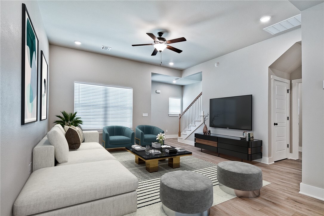 Property Photo: 310 W Kinniburgh Drive AR 72730
