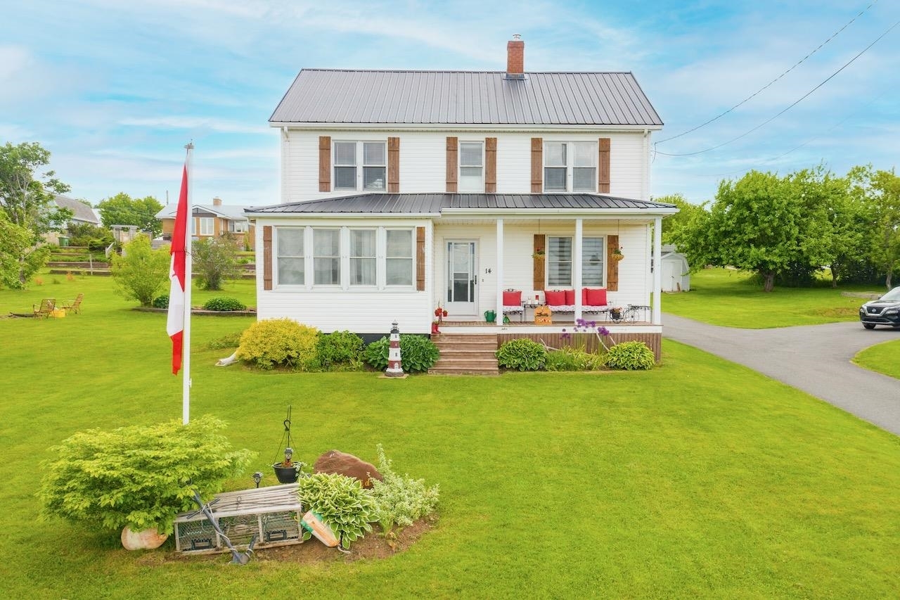 Property Photo: 14 Riverside Drive PE C0A 1S0