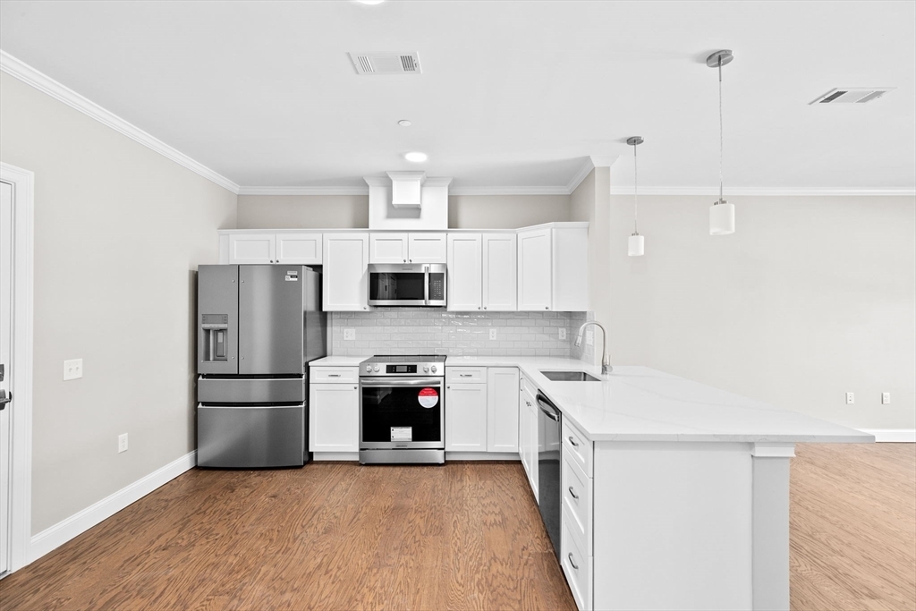 Property Photo: 485 Blue Hills Parkway 33 MA 02186