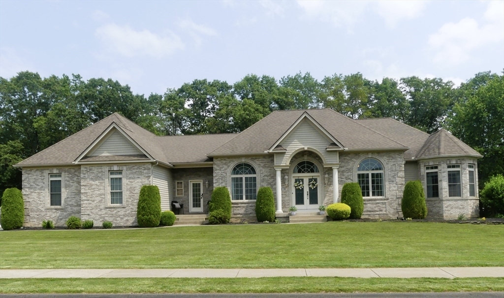 99 Elizabeth St  Agawam MA 01030 photo
